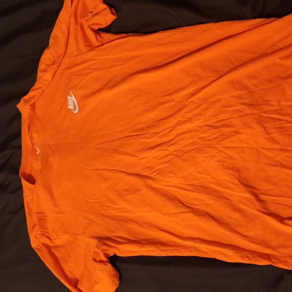 Nike t-shirt